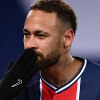 Neymar do ta humbë edhe përballjen e dytë me Messit