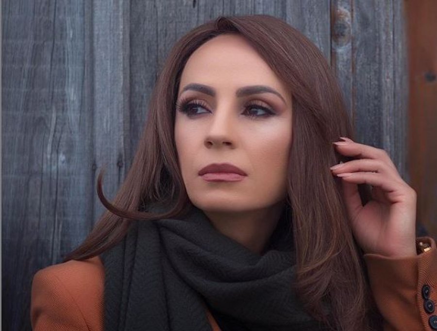 Rifadije Grajçevci: Është përparsi për një artist që përveç këndimit edhe të duket bukur, por jam kundër provokimeve në skenë