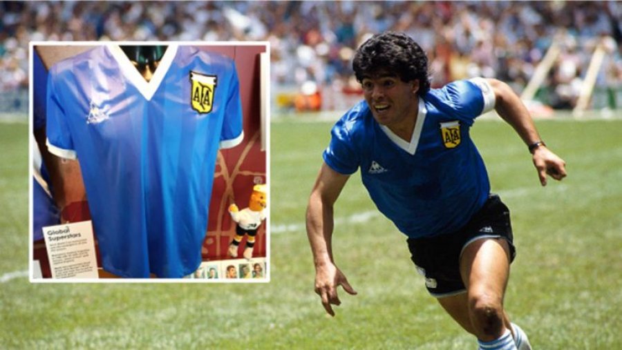 Ja cili ështe njeriu që posedon fanellën e Maradonës me të cilën legjenda kishte luajtur ndaj Anglisë në Kupën e Botës më 1986