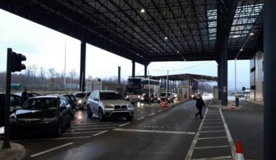 Këto janë pritjet nëpër pikat kufitare për të dalë nga Kosova