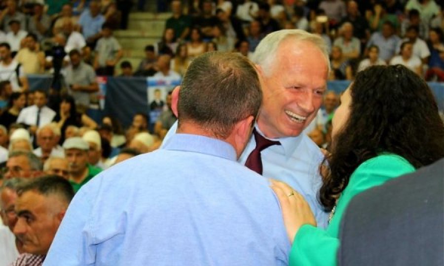 Fatmir Rexhepi tregon a do ti bashkohet Listës së Vjosa Osmanit