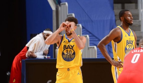 NBA: Curry shkëlqen në fitoren e Warriors ndaj Portland