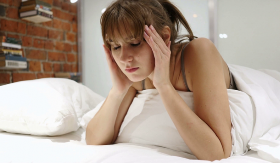 Tri arsyet pse po përjeton gjendje ankthi në gjumë janë…