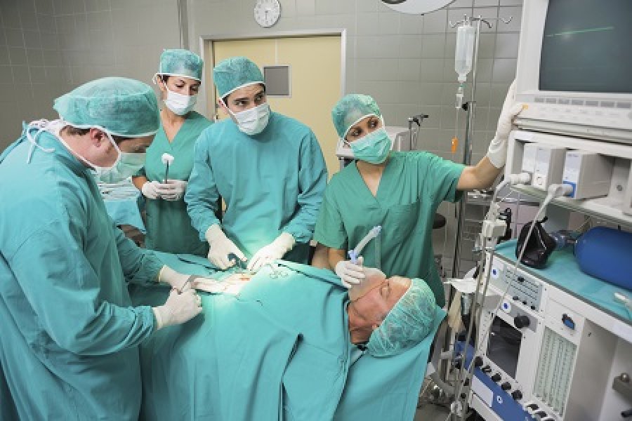 Ish-ministri tregon pse asnjëherë nuk u bë ligji për transplantim organesh në Kosovë
