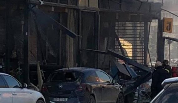 Labinot Tahiri reagon për shpërthimin në Ferizaj: Lutuni për shpëtimin e të lënduarve