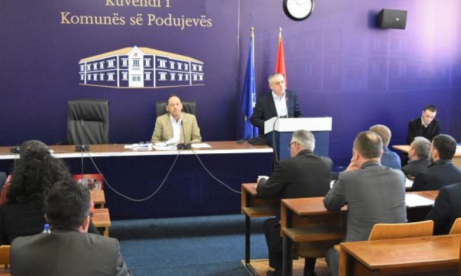 Podujeva ia ndan 6 mijë euro familjes së Blerim Maqestenës, të arrestuarit nga Serbia