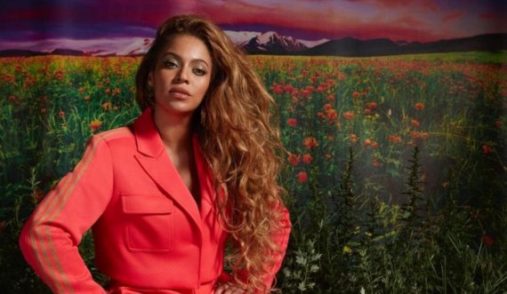 Beyonce publikon pamje me familjen që nuk i kemi parë më parë