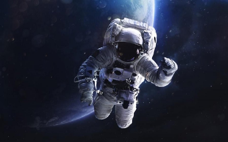 Ja sa paguhet një astronaut