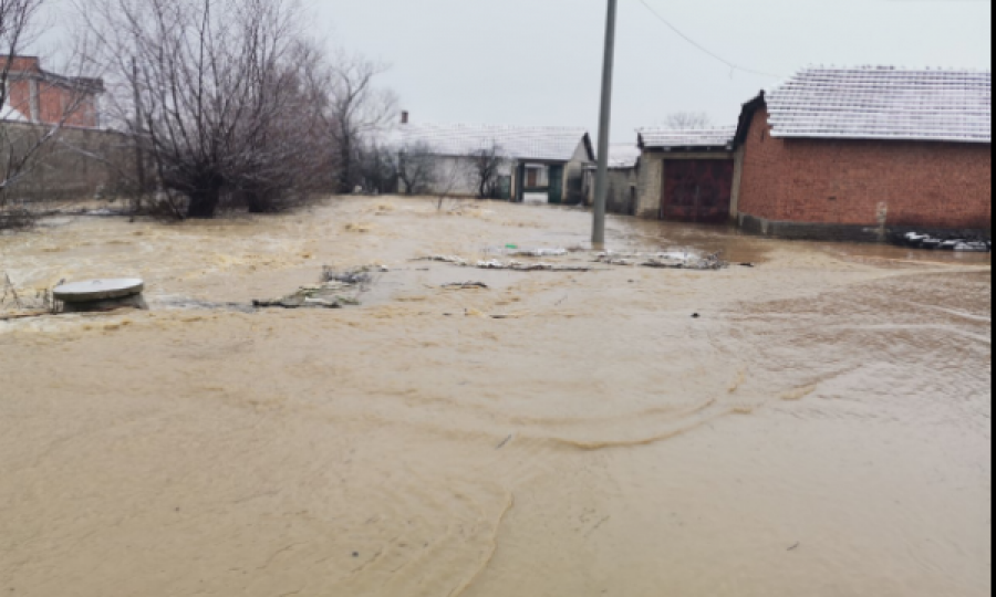 Bllokohen rrugët e dëmtohen objektet, kjo është situata në Malishevë pas reshjeve