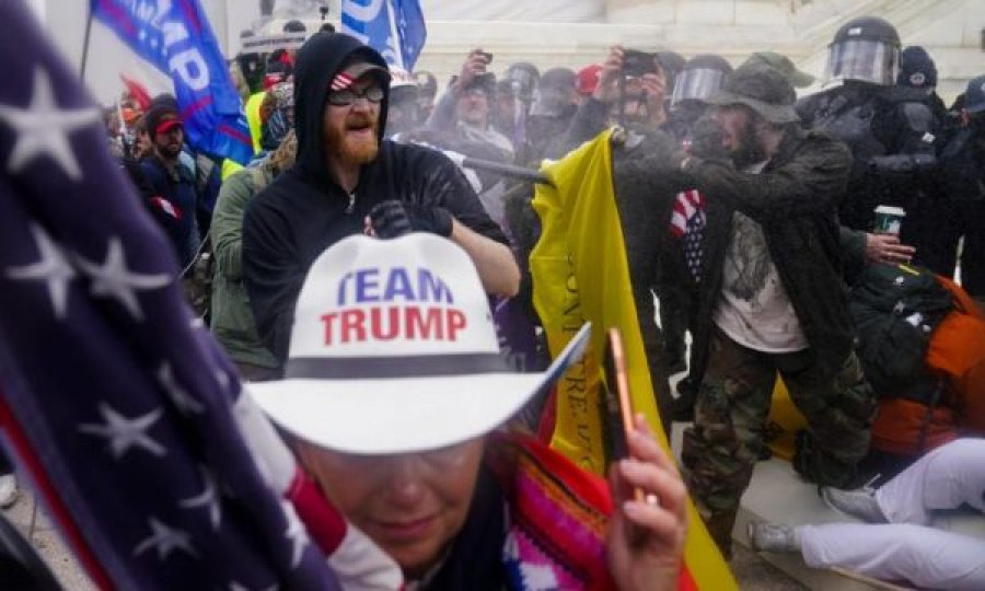 Këta janë 5 personat që vdiqën gjatë protestave të dhunshme në Kongresin amerikan