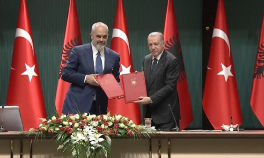 Media greke zbulon diskutimin sekret Rama-Erdogan në Ankara