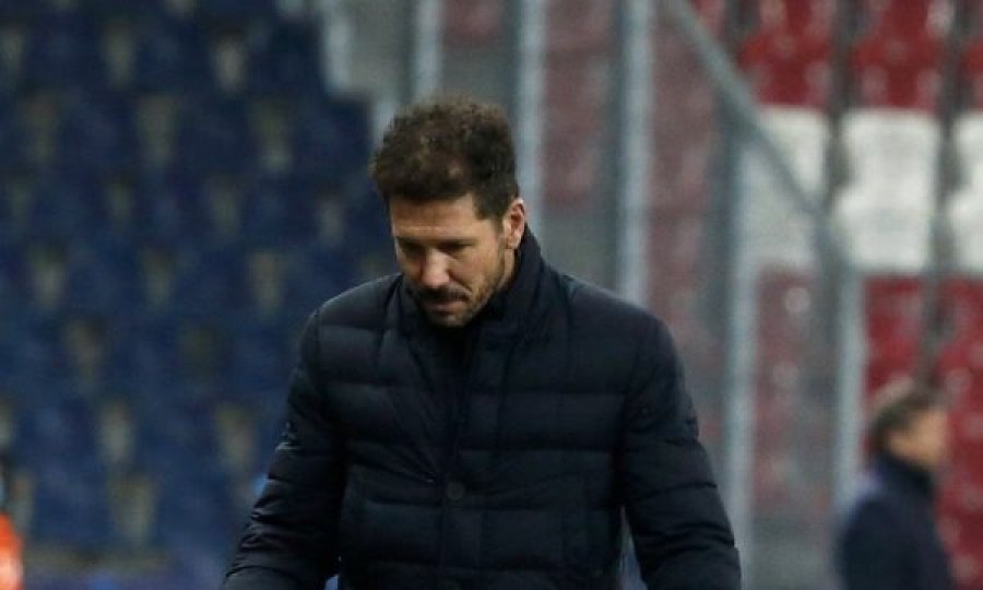 Simeone paralajmëron largimin pasi Atletico u befasua dhe u eliminua nga Copa del Rey