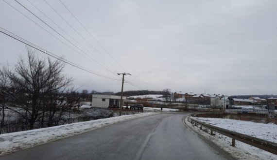 Komuna e Malishevës del me njoftim për situatën e shkaktuar nga vërshimet, një rrugë mbetet e pakalueshme