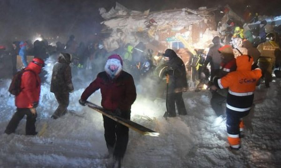 Orteku “zhduk” pesë shtëpi në resortin e skive