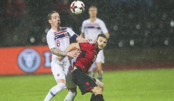 Qaka sërish afër ndërrimit të skuadrës