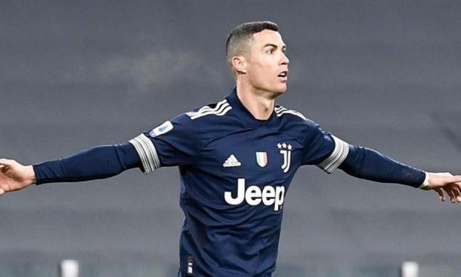 Ronaldo i shënon gol Napolit