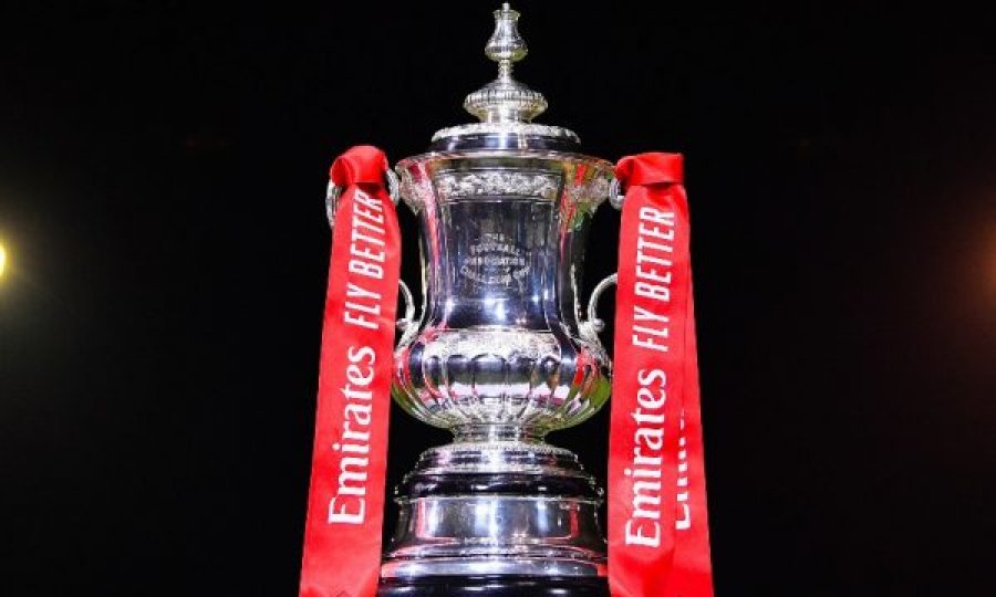 Tërhiqet shorti i FA Cup, Man Utd përballë Liverpoolit