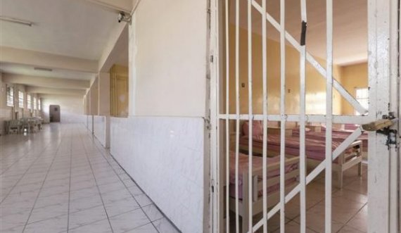 Kosovari e rreh për vdekje në Klinikën e Psikiatrisë në Zvicër 85-vjeçarin