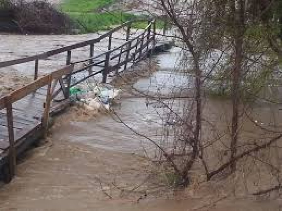 Pas vërshimeve Komuna e Kamenicës shpall Gjendje Emergjente