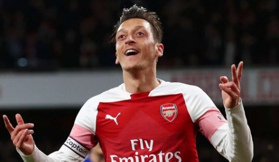 Ozil mund të lërë Fenerbahcen, mendon rikthimin në Angli