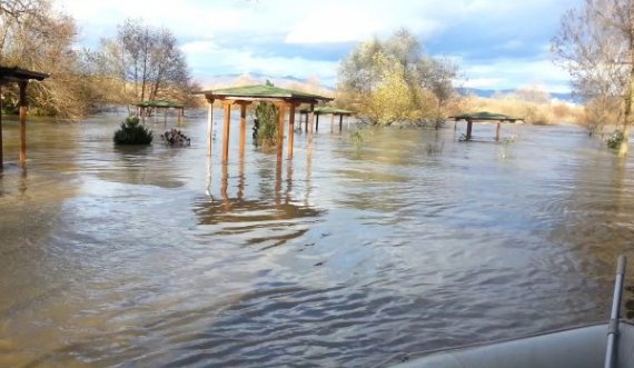 Nga KRU “Gjakova” tregojnë se a është i pijshëm uji pas vërshimeve