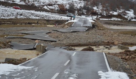 Rruga e Malishevës e bën “llugë” edhe skenën politike në Shqipëri, Sali Berisha e akuzon për të Edi Ramën