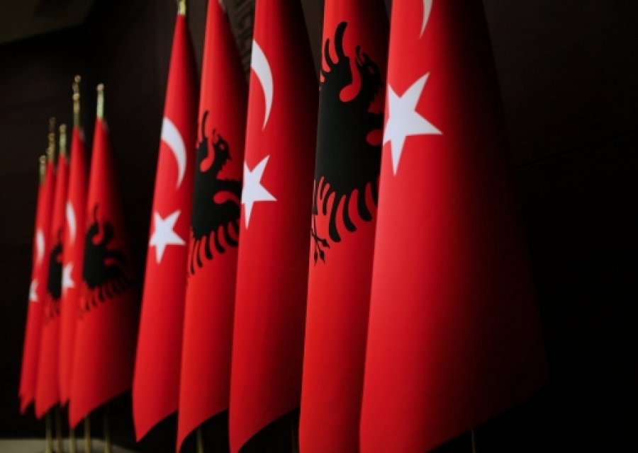 Ish-Kryeministri S.Berisha dhe Kryeministri E. Rama për Turqinë dhe Erdoganin