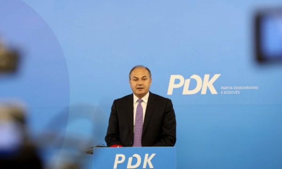 Enver Hoxhaj: Vjosa Osmani ka aderuar në Vetëvendosje