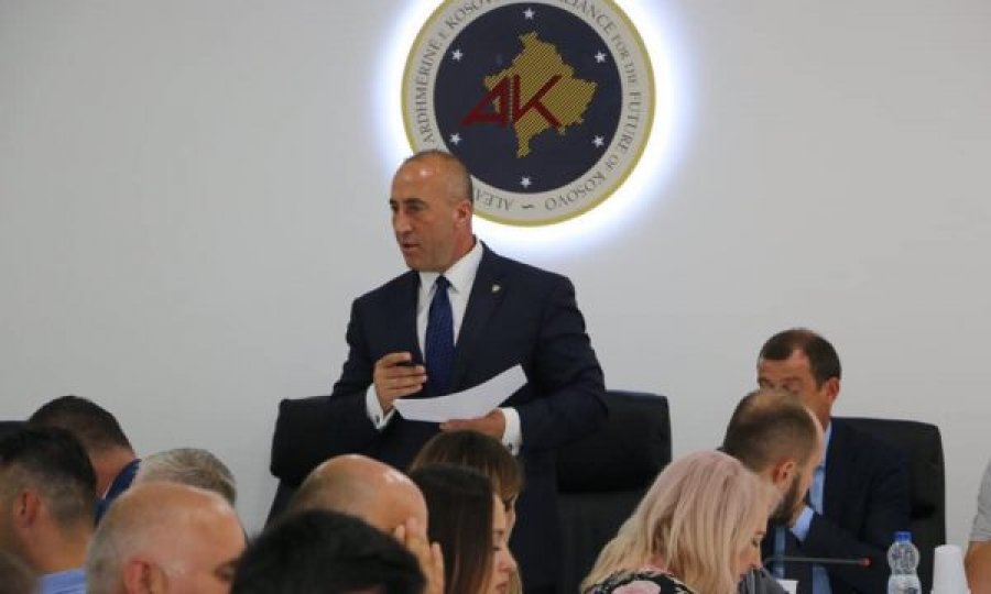  Kjo është dhjetëshja e parë e kandidatëve për deputetë nga AAK’ja 