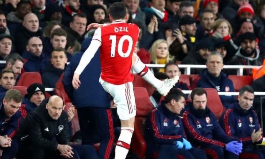Arsenal dhe Ozil arrijnë marrëveshje për shkëputjen e kontratës