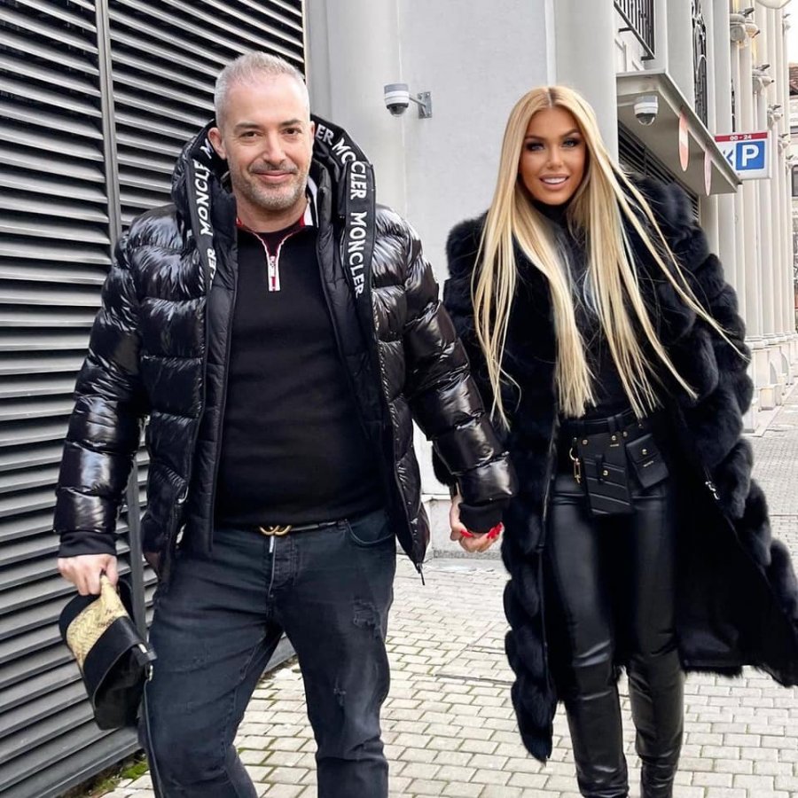 Adelina Tahiri publikon imazhe me bashkëshortin