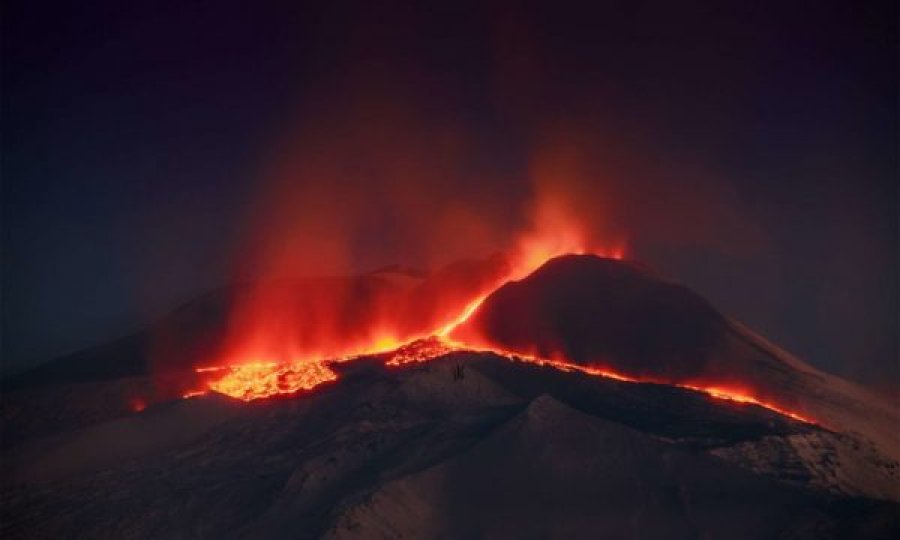 Shpërthen vullkani më aktiv në Europë
