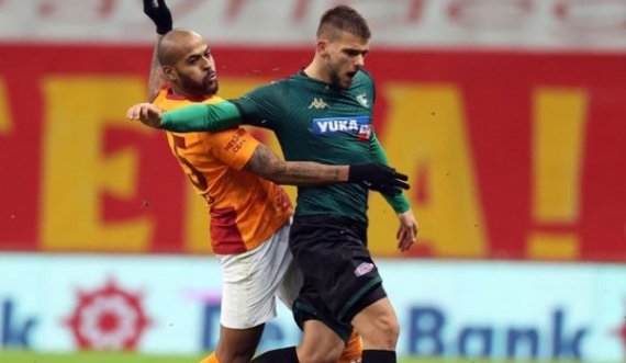 Sulmuesi i Kosovës debuton për Denizlispor me gol fantastik kundër Galatasaray