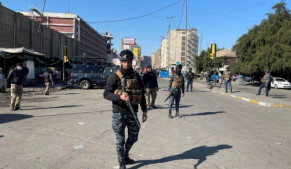Së paku 13 të vrarë nga shpërthimi i dyfishtë në Bagdad