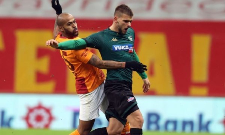 Sulmuesi i Kosovës debuton për Denizlispor me gol fantastik kundër Galatasaray