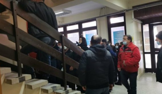 Mediat serbe: Shqiptarët po shkojnë në Serbi për ta marrë vaksinën anti-Covid