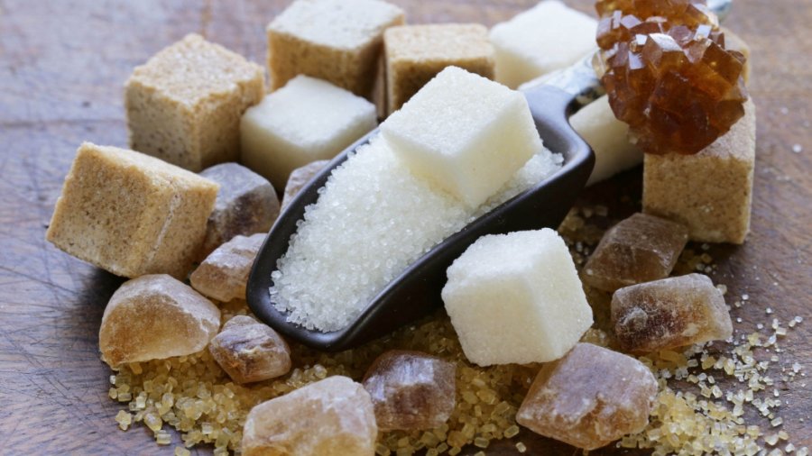 Çfarë ndodh me trupin tuaj nëse nuk konsumoni fare sheqer? Nga rënia e flokëve deri tek kriza të forta nga menstruacionet, ja nga çfarë do të shpëtoni