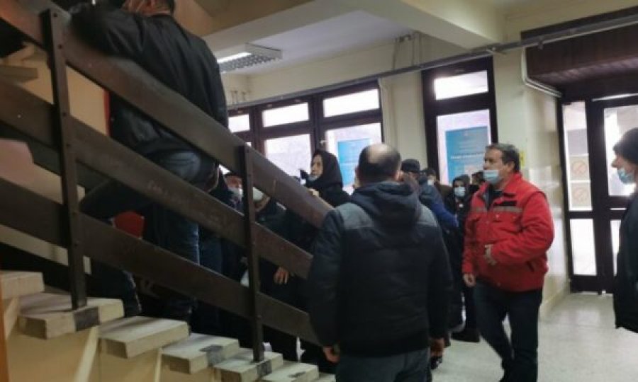 Mediat serbe: Shqiptarët po shkojnë në Serbi për ta marrë vaksinën anti-Covid