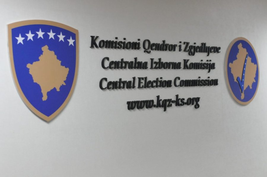 KQZ ka dështuar vazhdimisht në zgjedhjet në Kosovë, përjashtohen kandidatët kundërligjshme nga lista, manipulohen edhe votat brenda llojit të vetë 