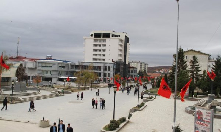 Vdekje e dyshimtë në QKMF të Skenderajt, gjendet pa shenja jete një person