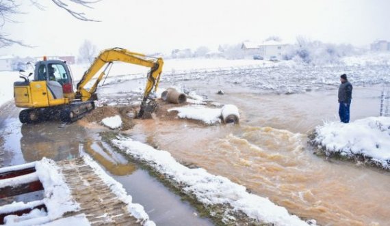 Sërish vërshime në Podujevë, dy lagje i merr uji