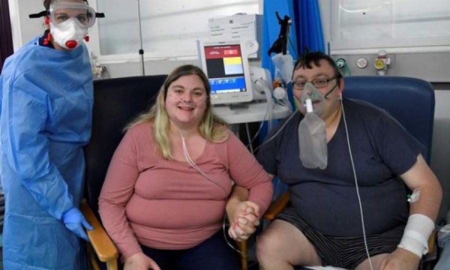 Në prag të vdekjes çifti kurorëzojnë dashurinë në spital