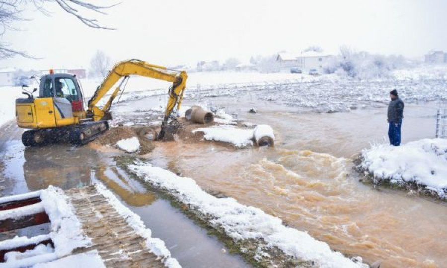 Sërish vërshime në Podujevë, dy lagje i merr uji
