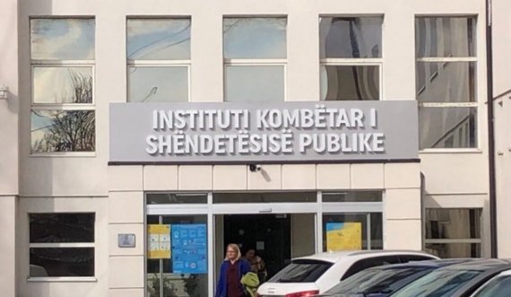 IKSHPK: Këtë muaj raportohet numër më i madh i vdekjeve dhe infektimeve me COVID-19