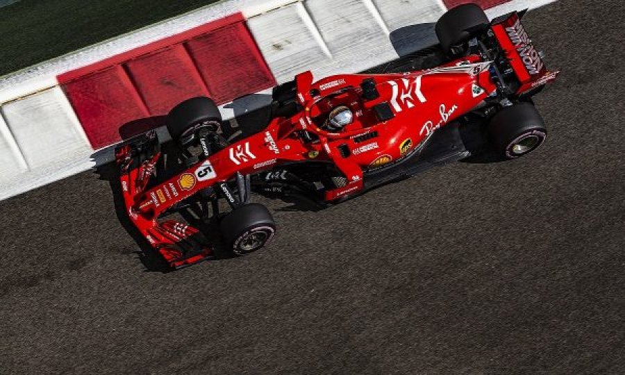 Carlos Sainz Jr: S’do ta harroj testin e parë me Ferrarin