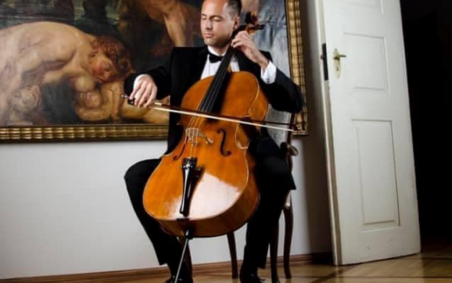 Shqiptari Bernardo Brizani bëhet asistent i violonçelos në Akademinë e Muzikës në Universitetin e Lubjanës