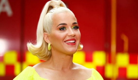 Pas lindjes së vajzës, Katy Perry thotë se i ka ndryshuar jeta