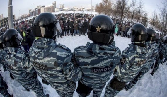 Protestat që po e shkundin pushtetin e Putinit