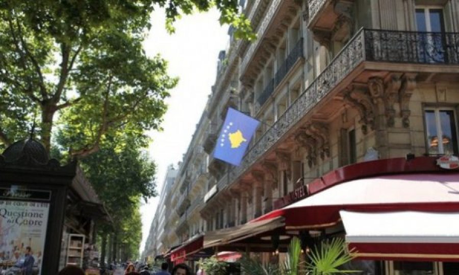 Ambasada e Kosovës në Paris ka një njoftim të rëndësishëm për qytetarët
