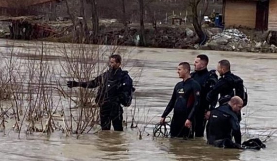 Një ekip i ri nis kërkimet për ta gjetur burrin që u hodh nga “Ura e Fshejtë”